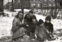 Joanne, Pat, Charles, Tom and Paul, Jr. in front of 5604 S. Dorchester, Chicago, circa 1944.